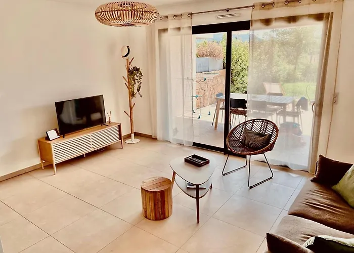 Standing Domaine D Arca *